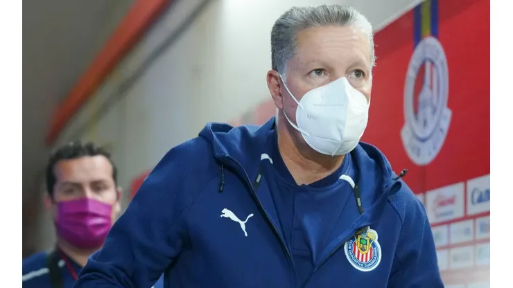 Pelaez dará una conferencia de prensa.