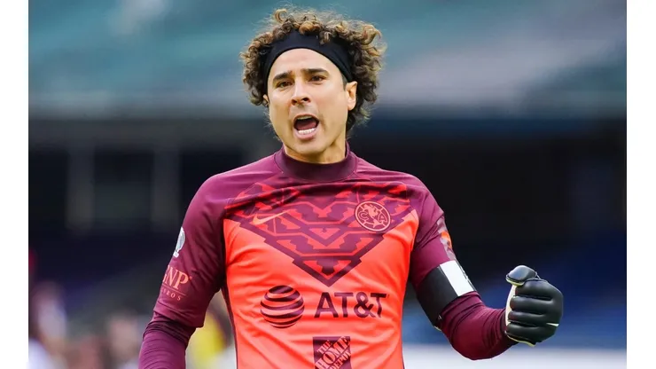 El futuro de Guillermo Ochoa en América peligra.