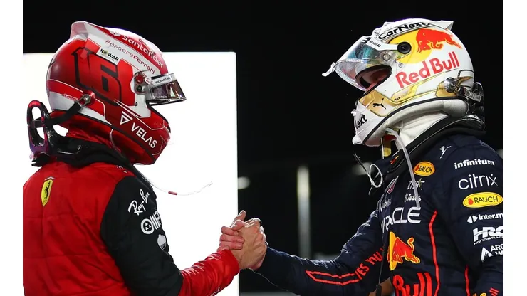 Video: así lucharon Verstappen y Leclerc por el primer lugar