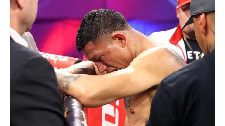 Berchelt, desgarrador: El llanto del Alacrán tras su segunda derrota consecutiva