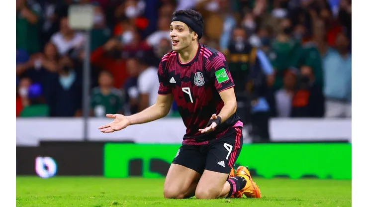 Raúl Jiménez no pudo anotar en el partido contra Estados Unidos.