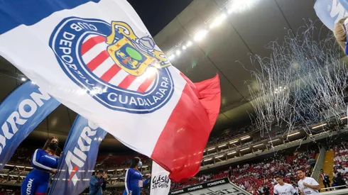 El Pollo Briseño con los días contados en Chivas.