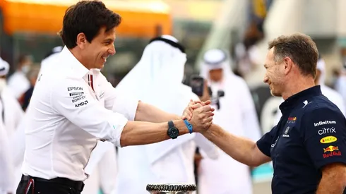 Inédita foto de Horner y Toto Wolff tras el GP de Baréin