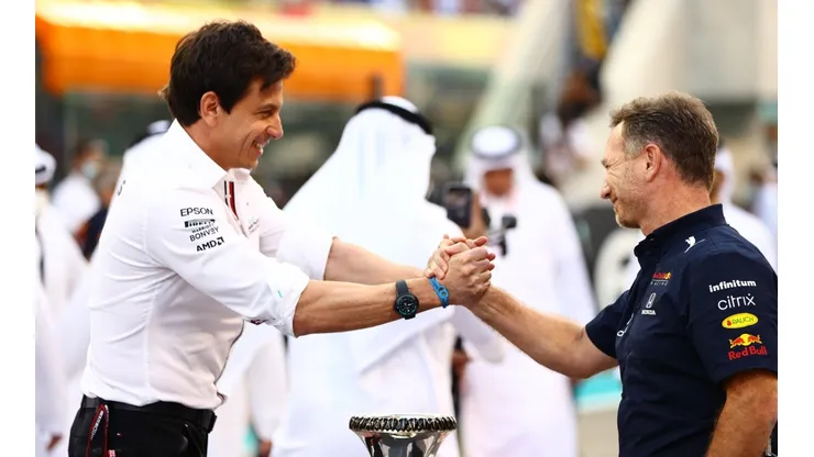 Inédita foto de Horner y Toto Wolff tras el GP de Baréin