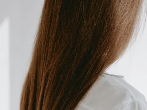 Eliminar el frizz del cabello con agua de arroz, el remedio casero ideal para el pelo