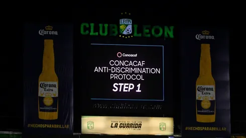 El paso 1 del protocolo se activó en el estadio Nou Camp.