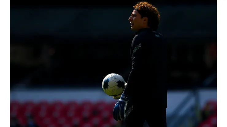 Guillermo Ochoa reveló un momento desagradable.