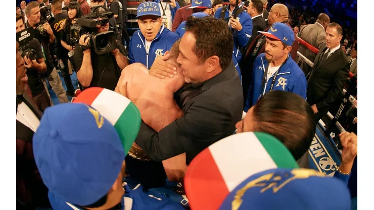 De La Hoya: La verdadera razón de su ruptura con Canelo Álvarez, tras más de un año de silencio