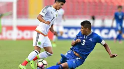 Uriel Antuna contra Roberto Domínguez en un Premundial Sub 20.