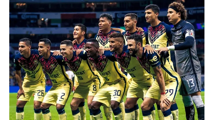 El plantel del América espera por un entrenador.