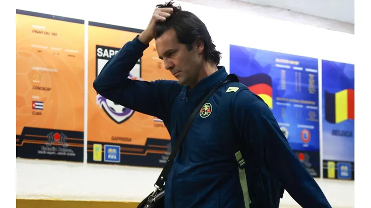 Santiago Solari dejó de ser el entrenador del América.