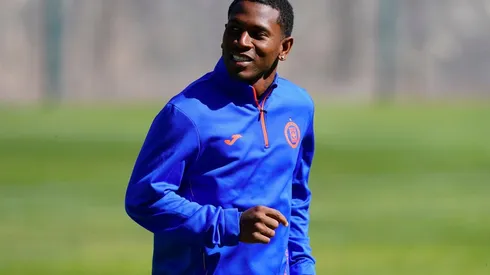 Bryan Angulo, con un pie afuera de La Noria