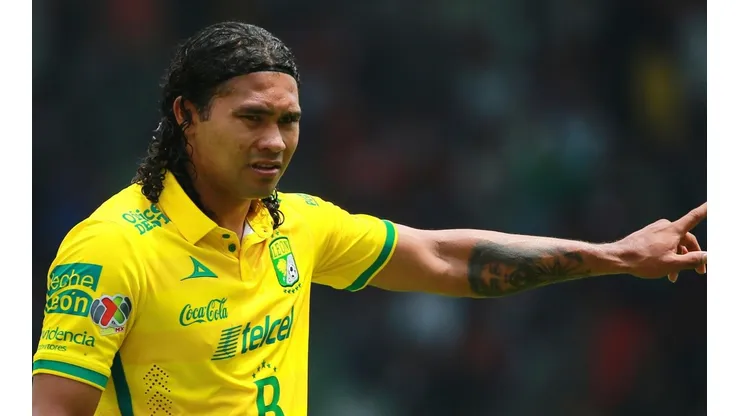 La razón por la que se cayó el traspaso de Gullit Peña a la USL
