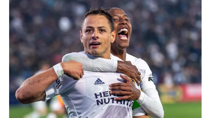 Con el pie derecho, Javier Hernández arrancó la temporada de MLS.