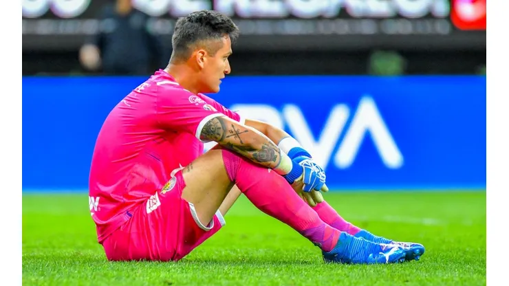 Gudiño se llevó el cartón amarillo en este duelo ante La Franja