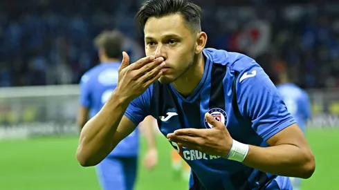 Ángel Romero y su celebración por el 1-0 parcial ante Forge