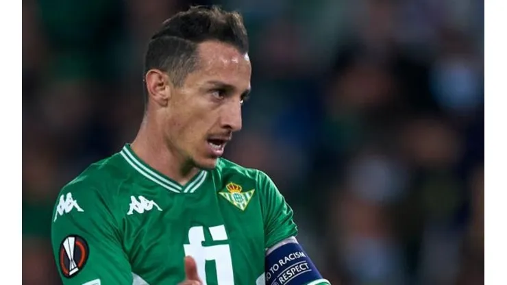 Guardado titular en Betis.