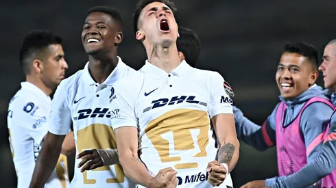 Dinenno marcó un doblete para Pumas.