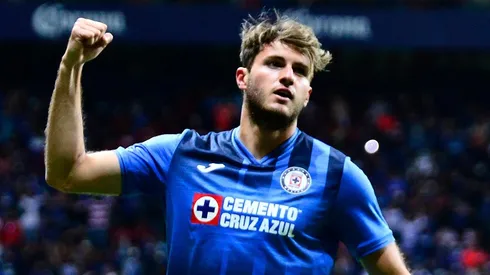 Santi Giménez va por la décima.