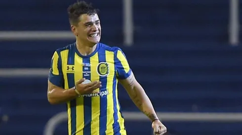 Luca Martínez Dupuy marca un nuevo gol en Rosario Central.