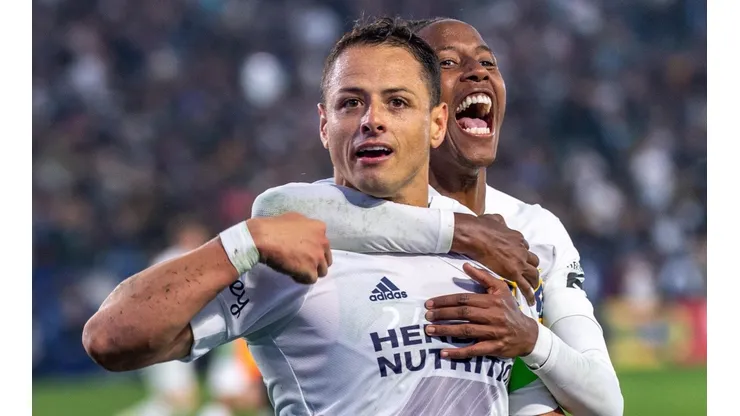 Chicharito quiere que los fans disfruten de la Champions
