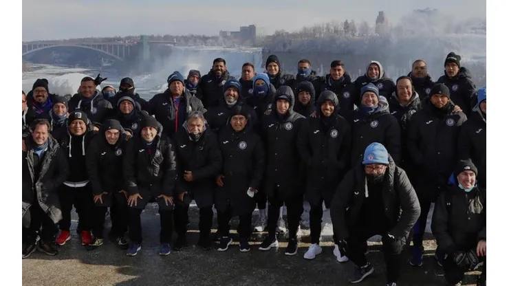 Cruz Azul quiere imponerse en Canadá