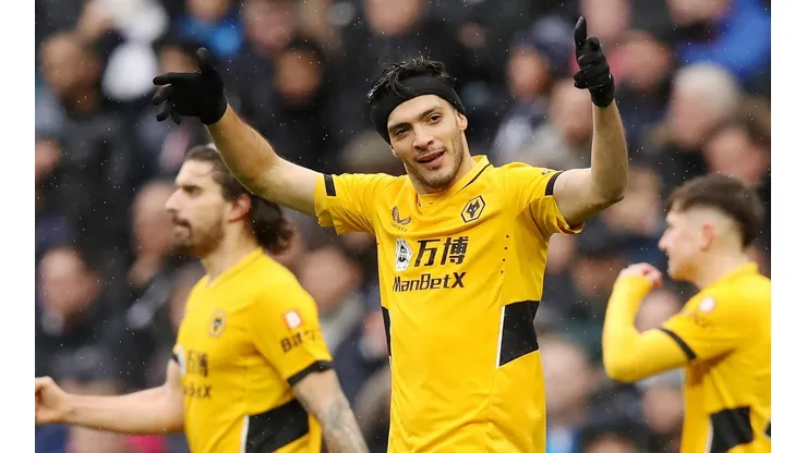 Raúl Jiménez aún tiene un sueño pendiente con Wolverhampton