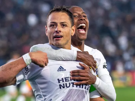 Chicharito anotó, pero le anularon otro golazo y se enojó con curiosa reacción