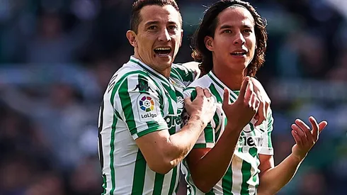 Guardado y Lainez en Betis