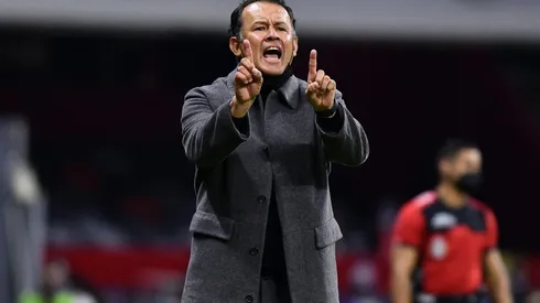 Juan Reynoso sembró dudas sobre su futuro...