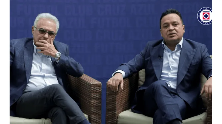 Víctor Velázquez anunció la salida de Álvaro Dávila.