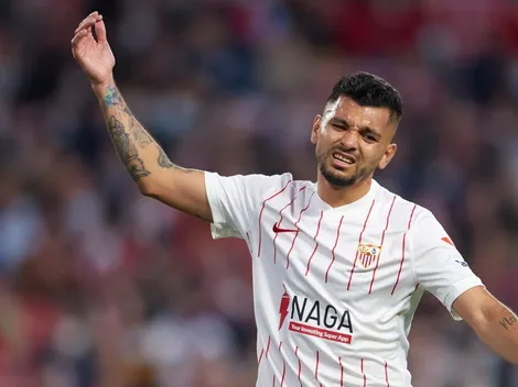 DT de Sevilla no pidió por el fichaje de Tecatito Corona