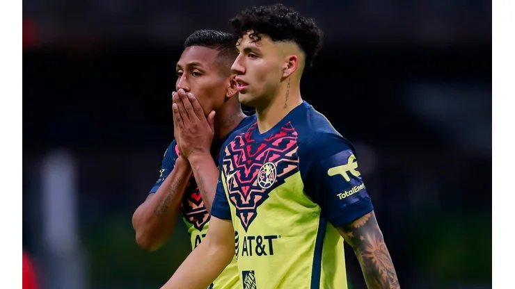 Los bonos habrían sigo congelados para que los futbolistas despertaran