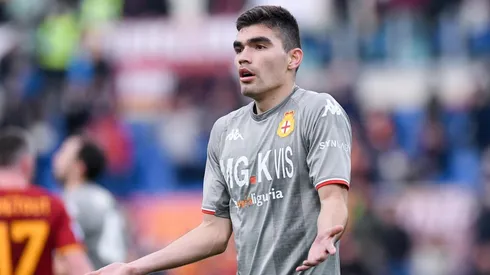 La travesía que vivió Johan Vásquez para poder jugar ante Roma