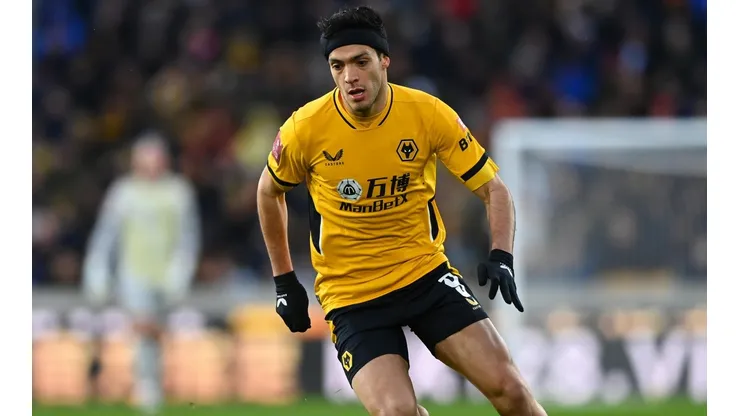 Jiménez ingresó al minuto 64 para ayudar a los Wolves pero no fue suficiente