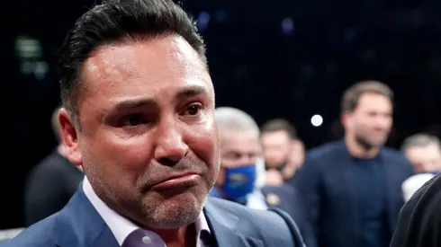 Oscar De La Hoya le apunta a la fortuna de una revancha con Floyd Mayweather
