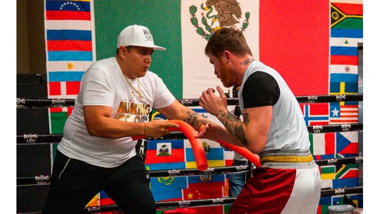 Eddy Reynoso dijo cuál es la mejor pelea para Canelo Álvarez