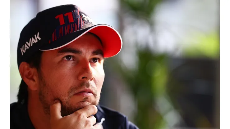 Los coches de lujo que conduce Checo fuera de la Formula 1