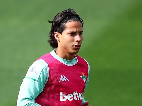 Diego Lainez tendría su futuro definido