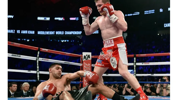 Amir Khan recordó el nocaut más duro que sufrió en su carrera, cortesía de Canelo Álvarez