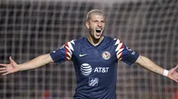 Guido Rodríguez festejando uno de los 12 goles que anotó con América.
