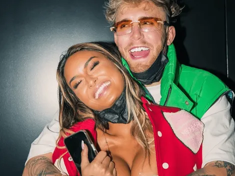 Jake Paul publicó una foto de cumpleaños junto a su novia, al borde de la censura