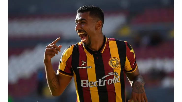 Marco Granados y un golazo digno del Puskás.
