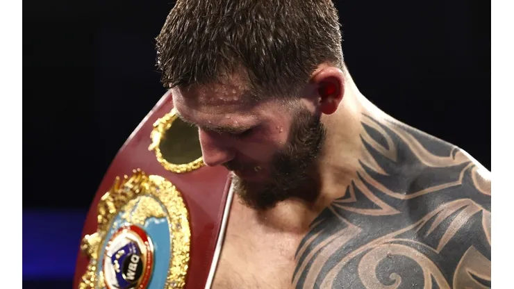 Tras el triunfo de Joe Smith, Bob Arum le tiró la presión a Canelo Álvarez