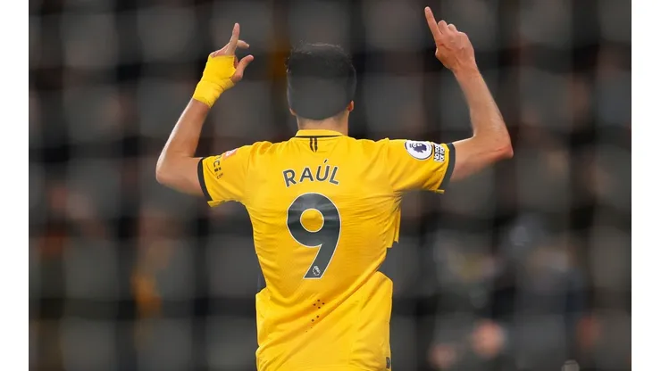 Wolverhampton Wanderers v Everton - Premier League