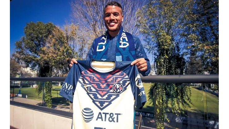 Jonathan Dos Santos ya tiene su camiseta