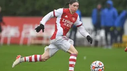 Flores tuvo su debut con el Sub-23 del Arsenal