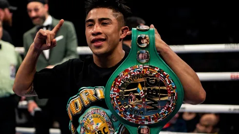 Julio César Martínez tiene unificación por delante y Eddy Reynoso cree que será tarea fácil