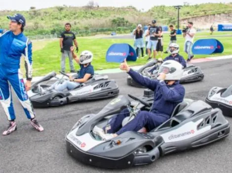 Como un niño... Así se divirtió Checo Pérez de vacaciones en Guadalajara