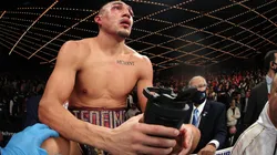 Avisó Bob Arum: Teófimo López abandonará la división de peso ligero